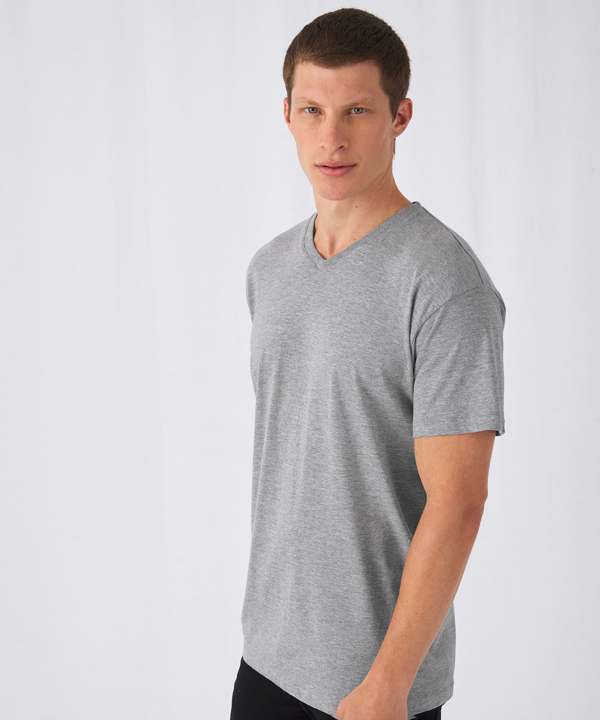 B&C Exact v-neck 1 B&C Exact v-neck