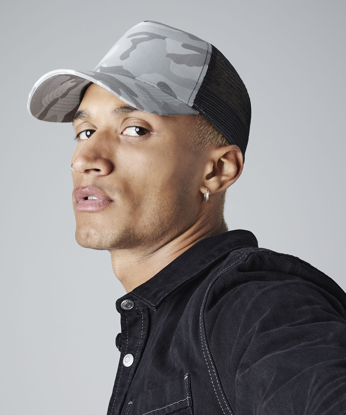 Camo snapback trucker 1 Camo snapback trucker