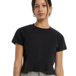  Womens vintage cropped tee