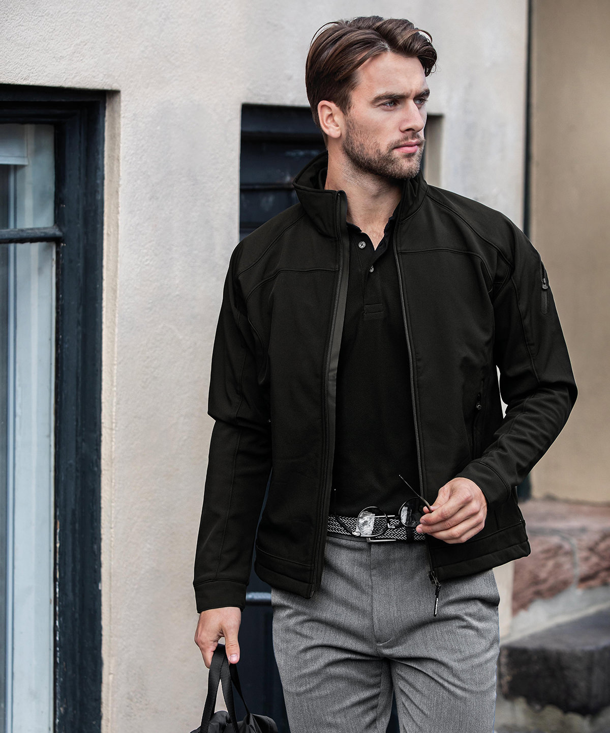 Duxbury  fashionable performance softshell jacket