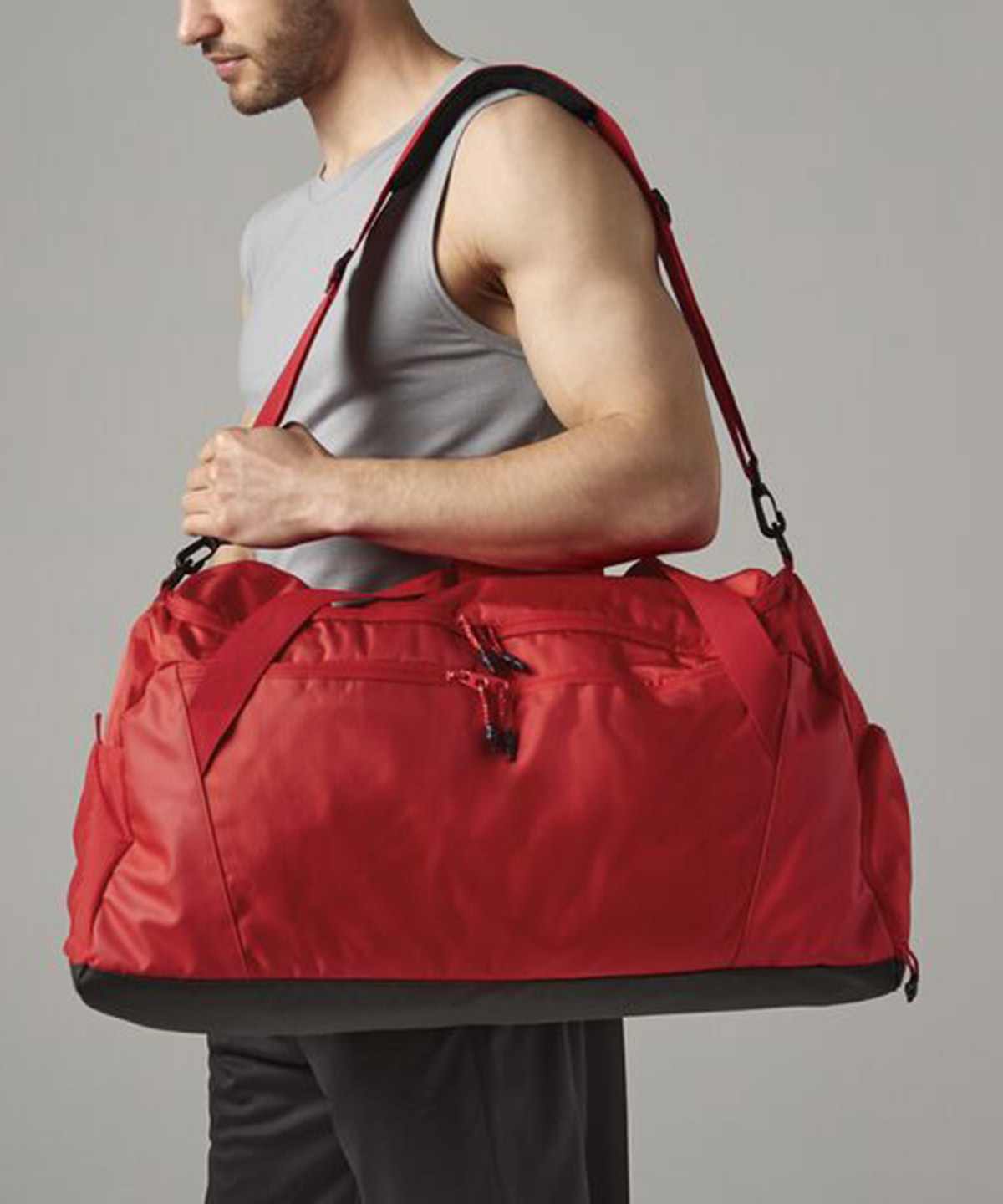 Multi-sport locker holdall