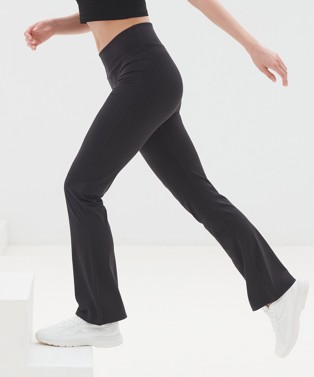 Womens flared leggings