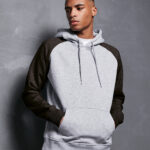 Basic raglan hoodie