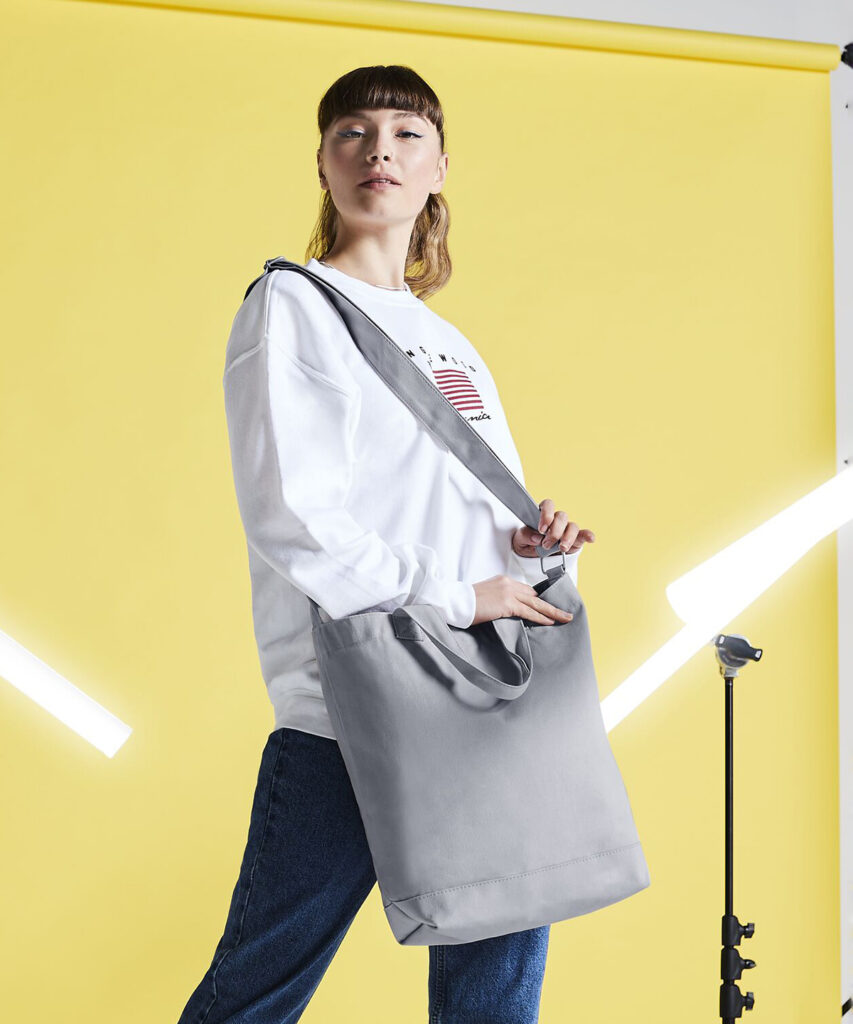 Canvas day bag