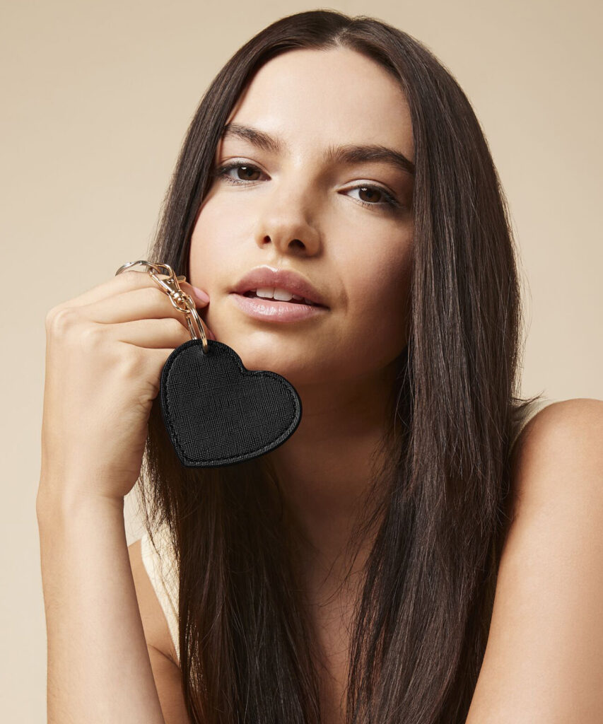 Boutique heart keyclip