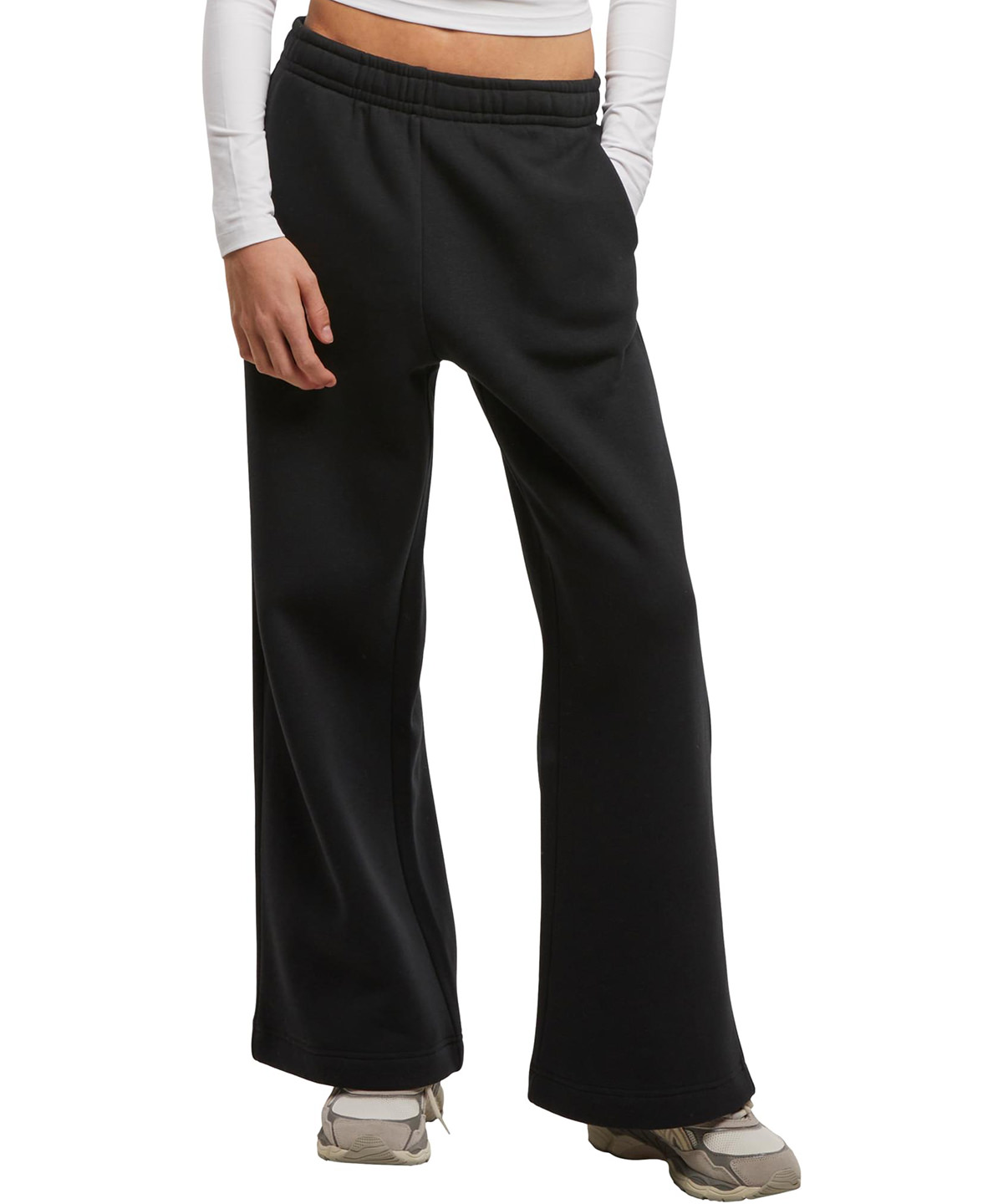 Women’s wide-leg sweatpants 1 Women’s wide-leg sweatpants