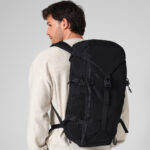 Active outdoor 30 litre backpack
