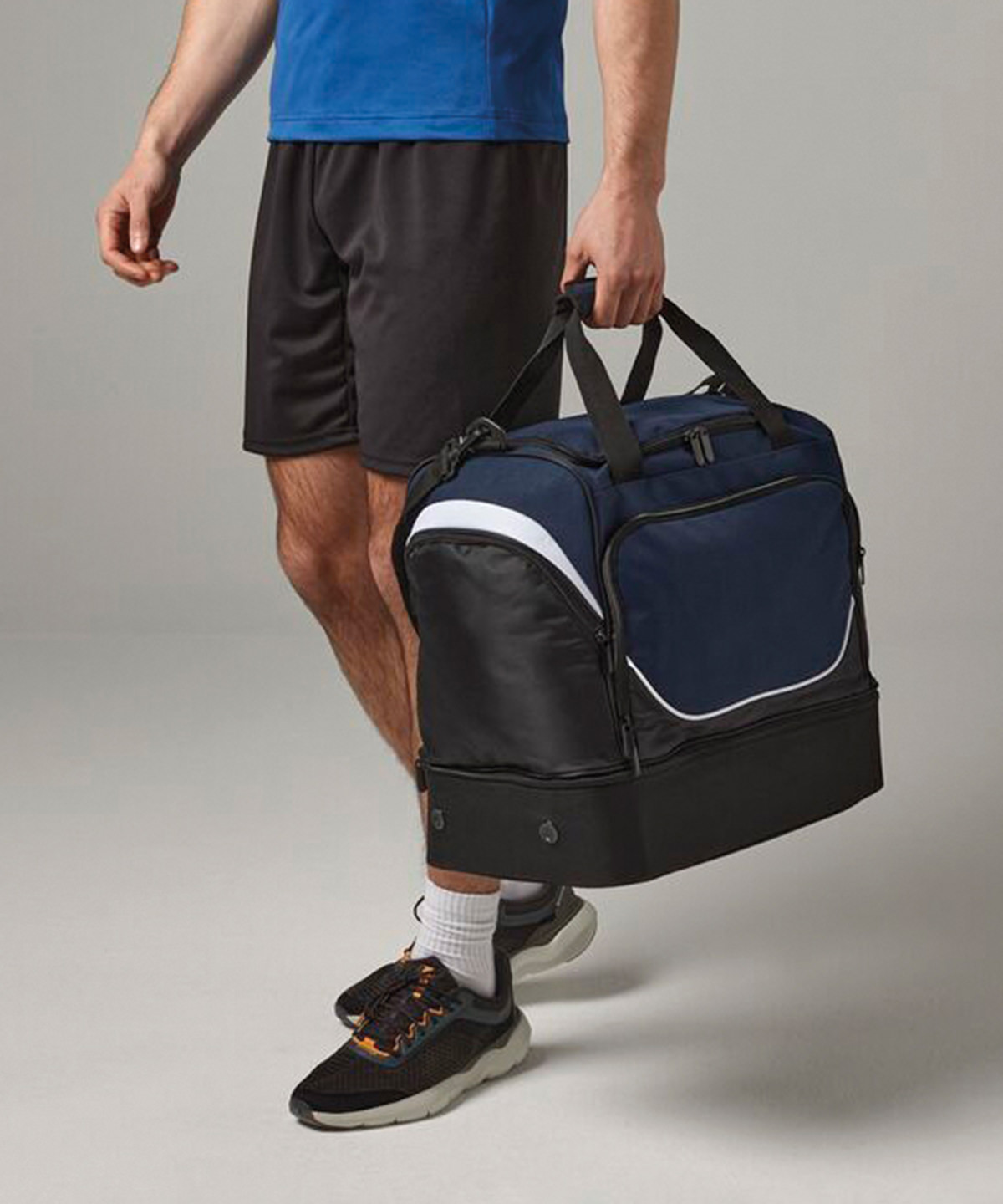 Pro team hardbase holdall