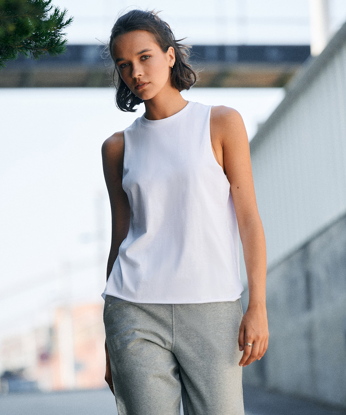High neck vest