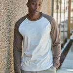 UNLABELED baseball tee (1170)